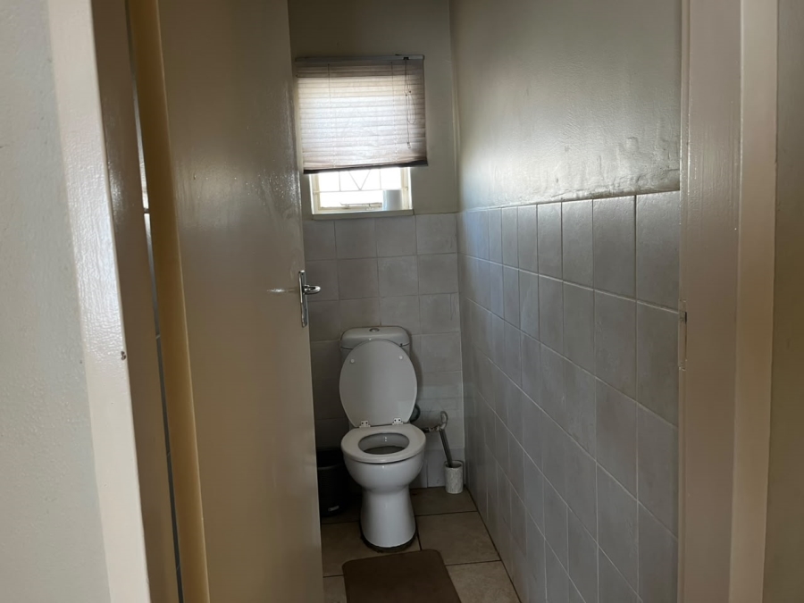 4 Bedroom Property for Sale in Oudorp North West